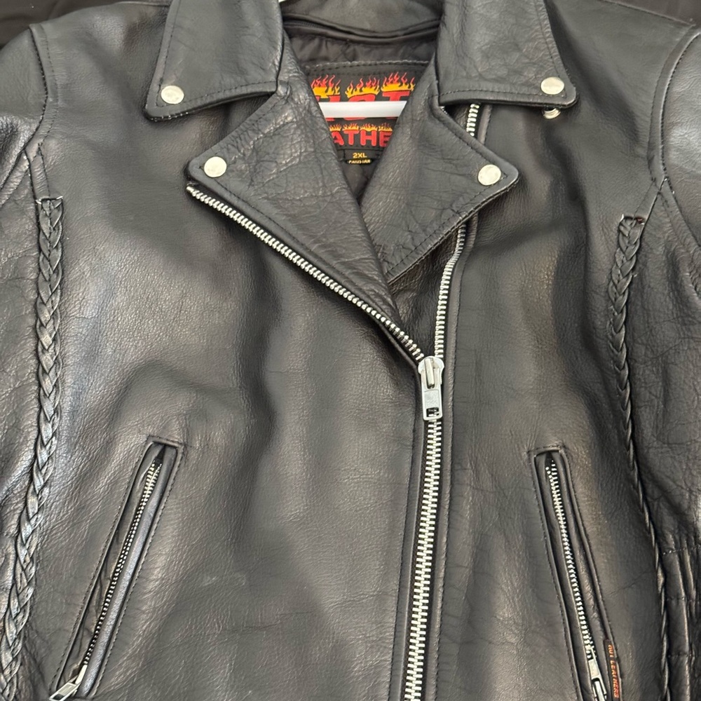 Classic Black Leather Motorcycle Jacket with Asymmetrical Zipper - Picture 3 of 5